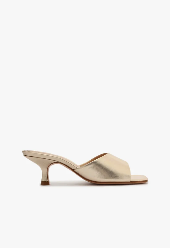 Dethalia Metallic Leather Sandal 8 / Platina Gold / Metallic Leather