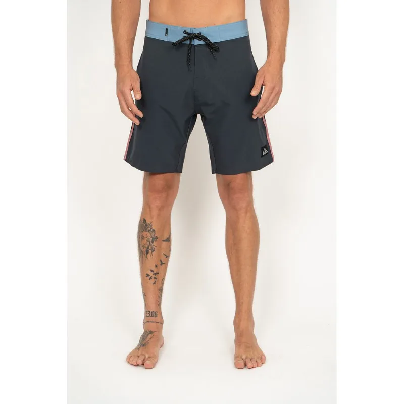 Boardshort Quiksilver High Waves II Preto-Preto-40