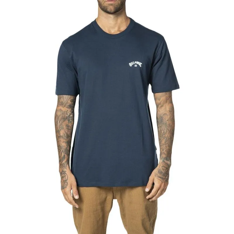 Camiseta Billabong Small Arch WT23 Masculina Azul Marinho M / azul-escuro