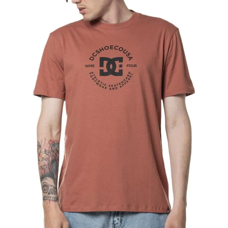 Camiseta DC Shoes DC Star Pilot SM24 Masculina Telha G / laranja