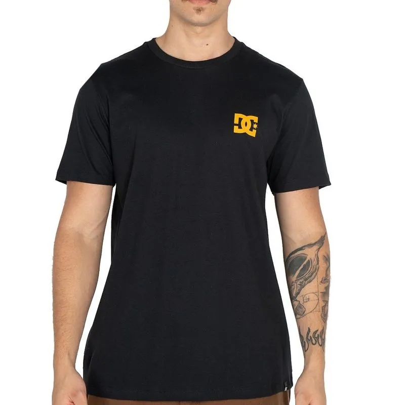 Camiseta DC Shoes Backstripe WT25 Masculina Preto M / preto