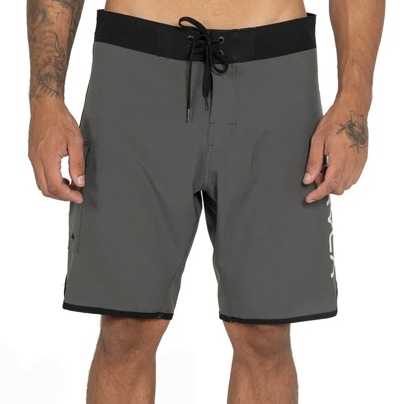 Bermuda RVCA Eastern Color 18" WT25 Masculina Cinza 42 / cinza