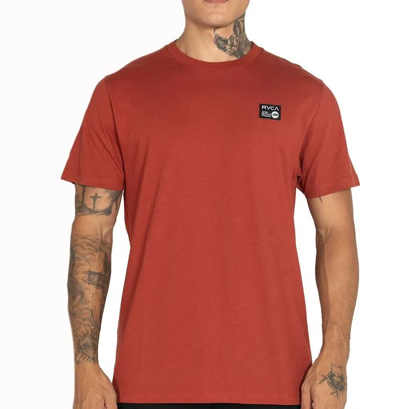 Camiseta RVCA Anp Label SM26 Masculina Vinho M / vermeho