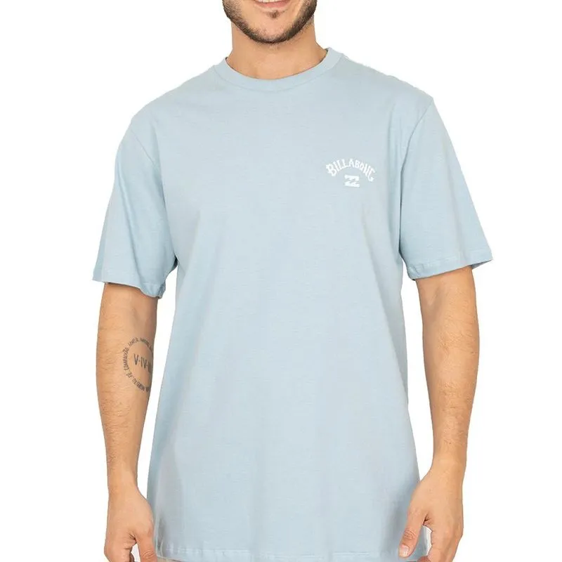 Camiseta Billabong Small Arch SM26 Masculina Azul Claro M / azul