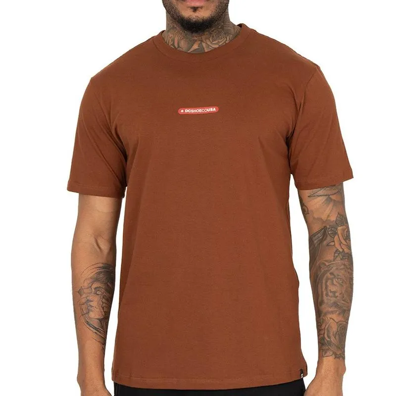Camiseta DC Shoes Tape DCShoe SM26 Masculina Marrom GG / marrom
