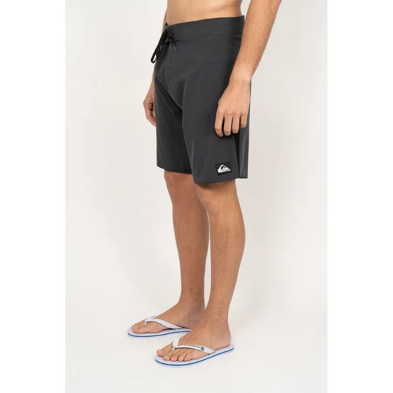 Boardshort Quiksilver Everyday Omni 20 Preto 38-Preto-44