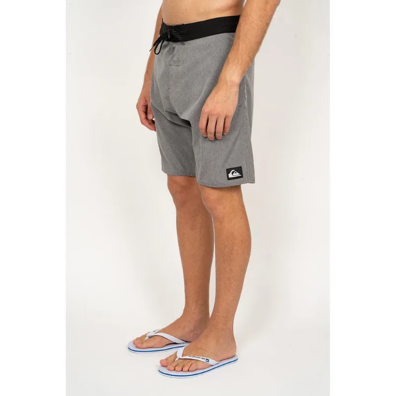 Boardshort Quiksilver Street Trunk Heather 20 Cinza Mescla 44