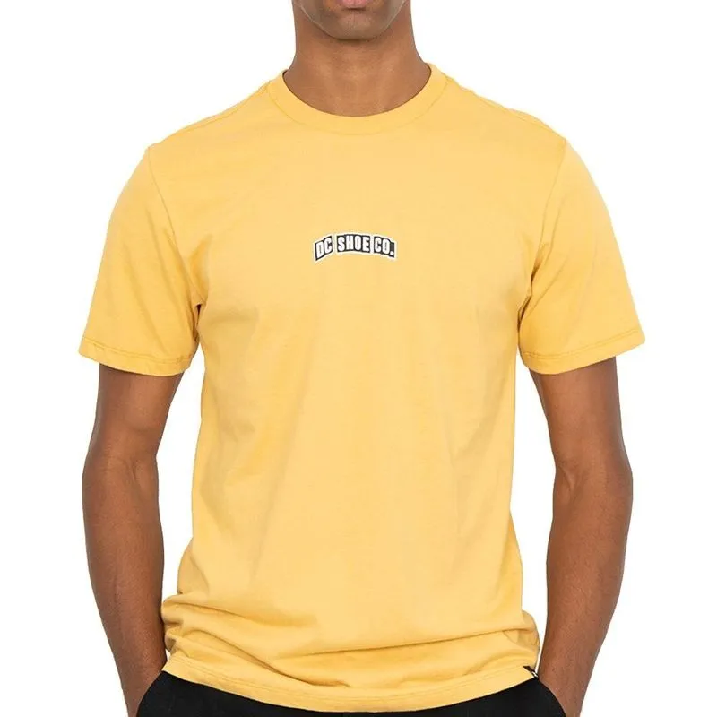 Camiseta DC Shoes Patch It WT26 Masculina Mostarda M / amarelo