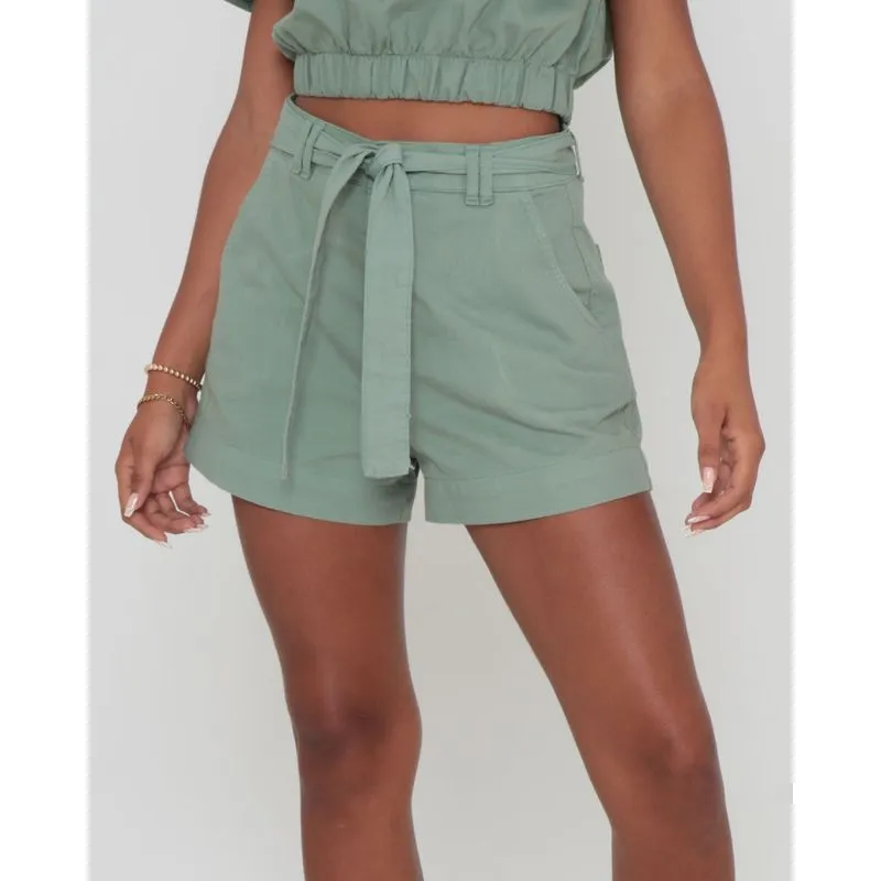 Short Feminino Sarja Cintura Alta Com Cinto Verde Claro 42