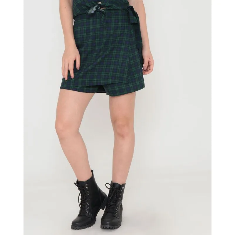 Short Saia Xadrez Com Tira De Amarração Verde G