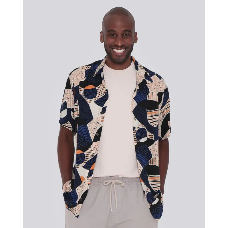 Camisa Masculina Estampa Geométrica Preta 2