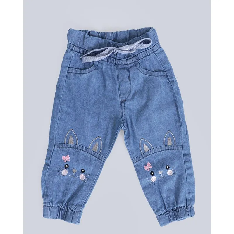 Calça Jeans Bebê Jogger Bordado Gatinho Azul Claro G