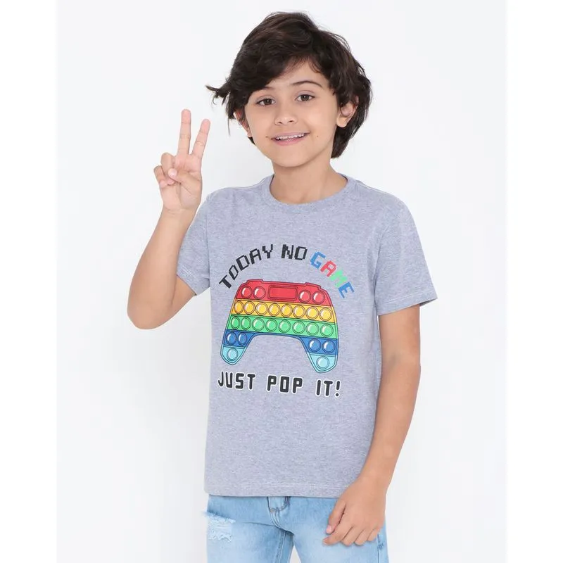 Camiseta Infantil Estampa Pop It Cinza 8