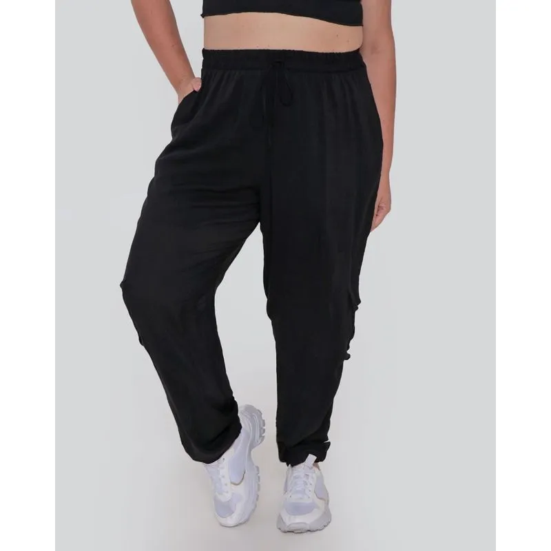 Calça Viscose Feminina Plus Size Jogger Preta G3