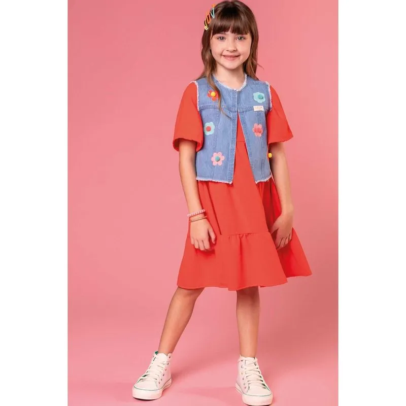 Vestido Infantil Kukie Tropical Vermelho com Colete Jeans Flor