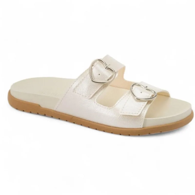 Chinelo Menina Klin Weekend Coração Branco Perolizado 371001 34 / Branco