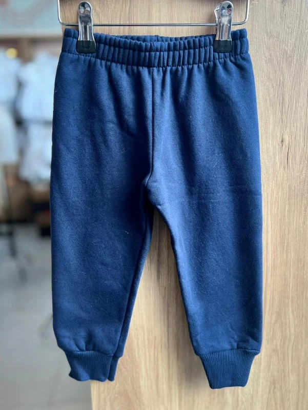 CALÇA LISA BÁSICA ELÁSTICO CÓS MOLETOM PELUCIADA UNISSEX KYLY MARINHO / 1