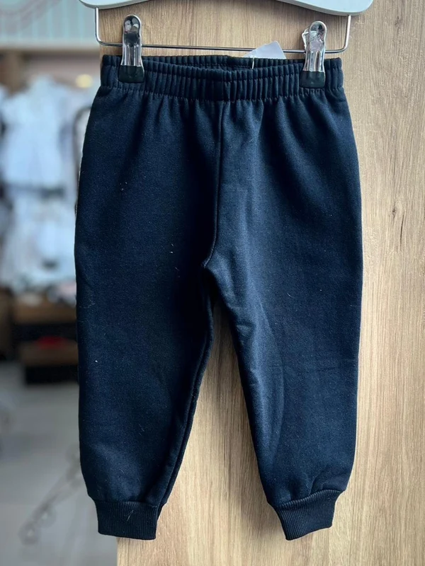 CALÇA LISA BÁSICA ELÁSTICO CÓS MOLETOM PELUCIADA UNISSEX KYLY Preto / 6