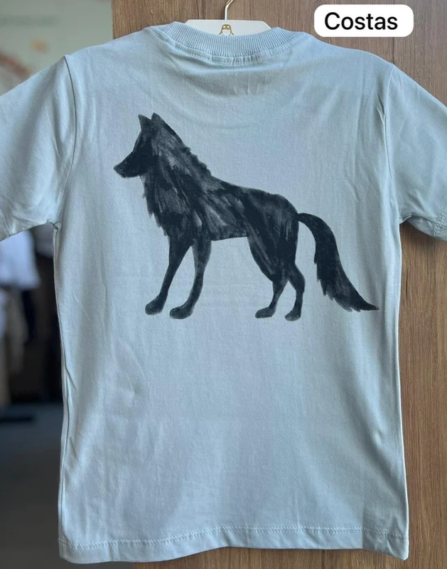 CAMISETA MANGA CURTA LISA BÁSICO MINIMALISTA LOBO MENINO ACOSTAMENTO AZUL CLARO / 4