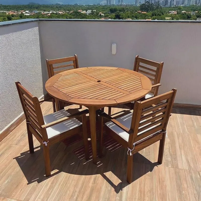 Conjunto com 1 Mesa 4 Cadeiras Pink Sands