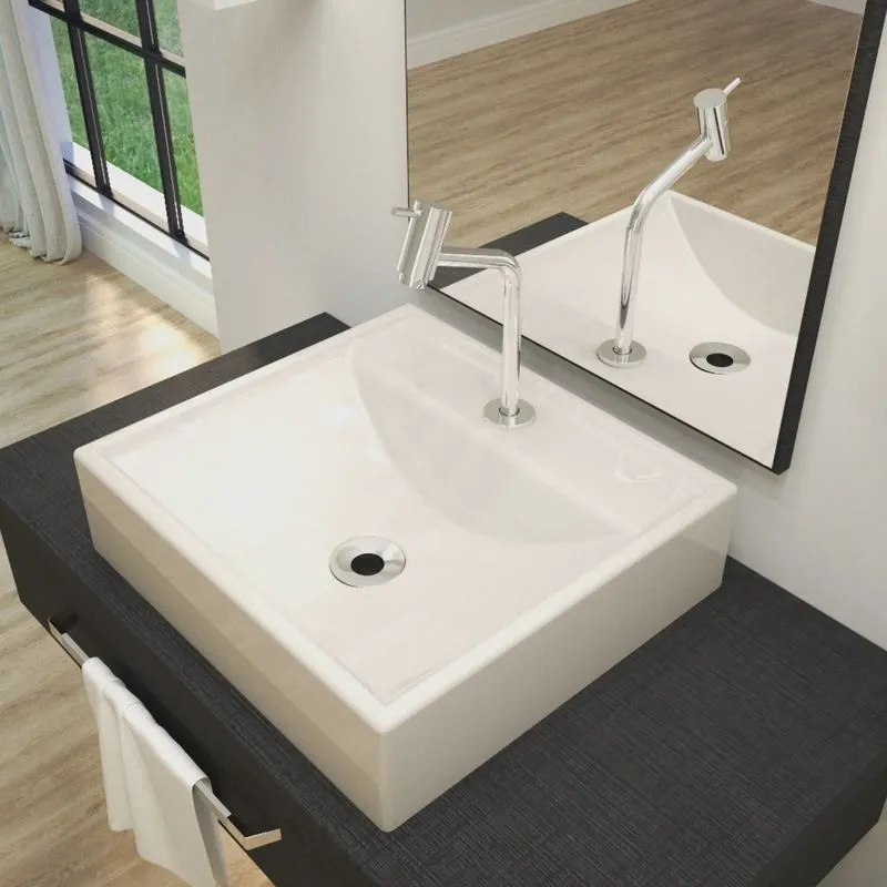 Kit Cuba Q39 com Torneira Pratika 1060 Metal e Válvula, Sifão Pvc e Flexível Compace