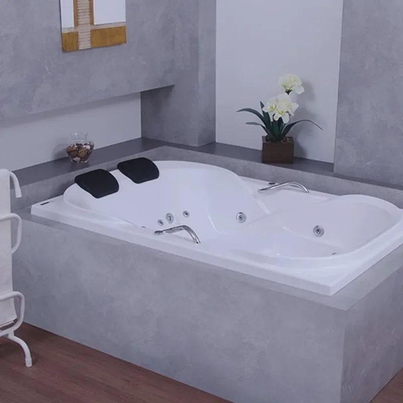 Banheira de Hidromassagem Due Maggiore em Gel Coat Gran Luxo com Aquecedor 150 Cm - Volume Ideal