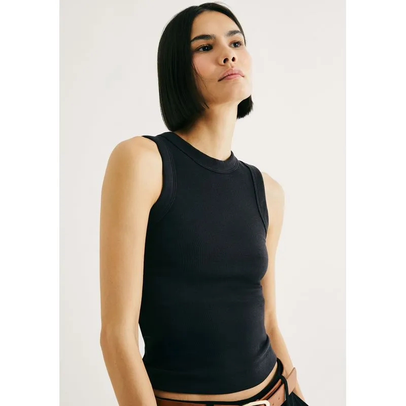 Regata Básica Feminina Slim Neck - Preto XG