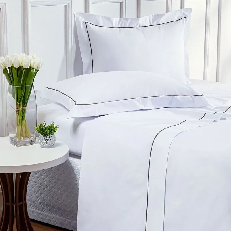 Roupa Cama Branco King 200 Fios 100% Algodão com Detalhe em Preto