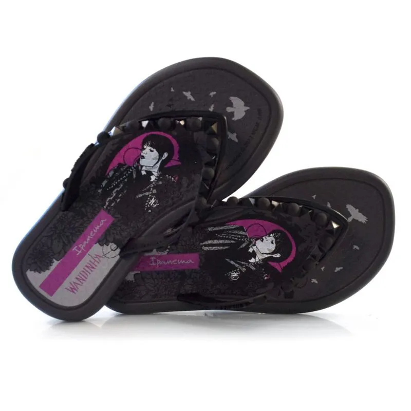 Chinelo Infantil Ipanema Wandinha Dark Preto 27188 35