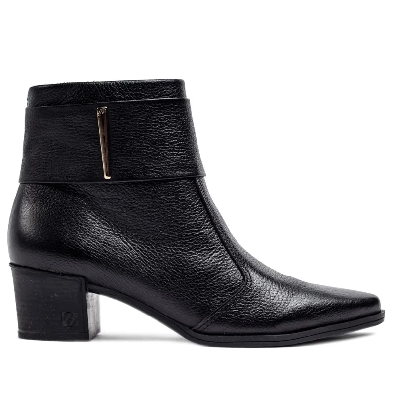 Bota Feminina Pegada Couro Cano Curto Preto - 36