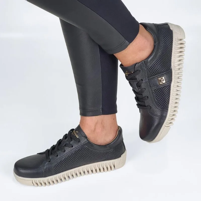 Tênis Pegada Feminino em Couro com Cadarço 210509 39 / Preto