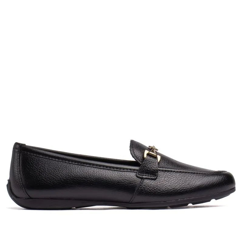 Sapato Mocassim Feminino Pegada em Couro Preto - 39
