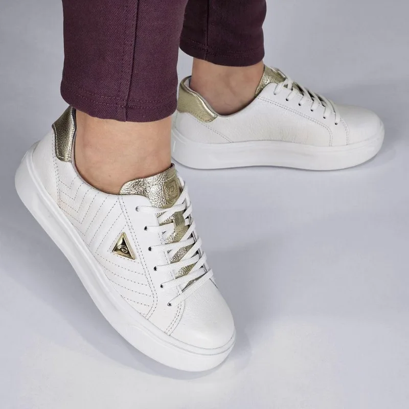 Tênis Pegada Feminino em Couro com Cadarço 211220 35 / Branco