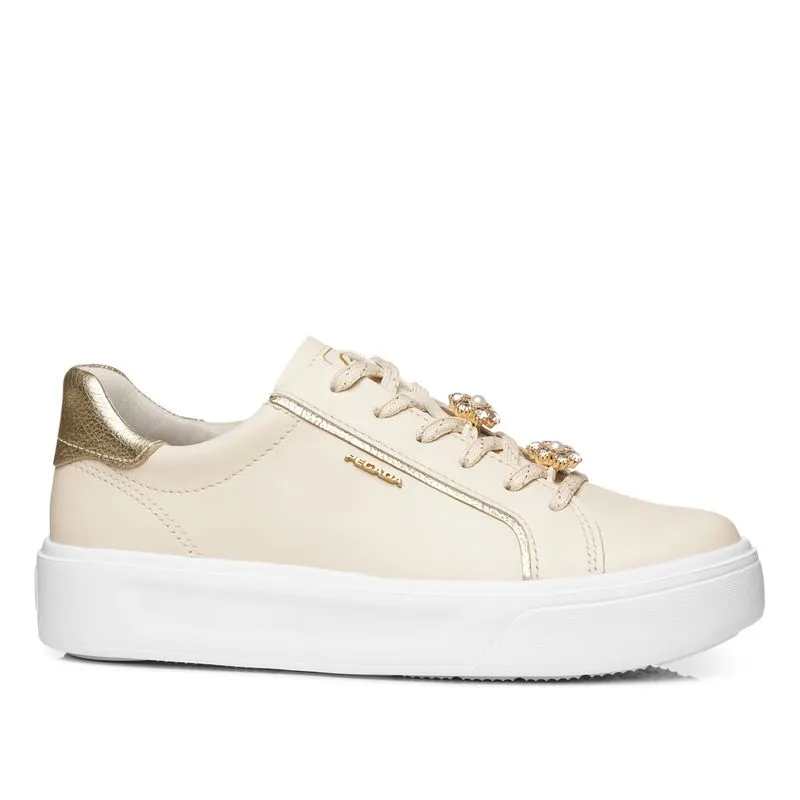 Tênis Pegada Feminino em Couro Milk 211221-02 36