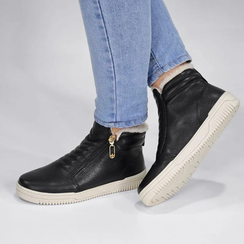 Tênis Botinha Pegada Feminino em Couro com Lã 211896 34 / Preto