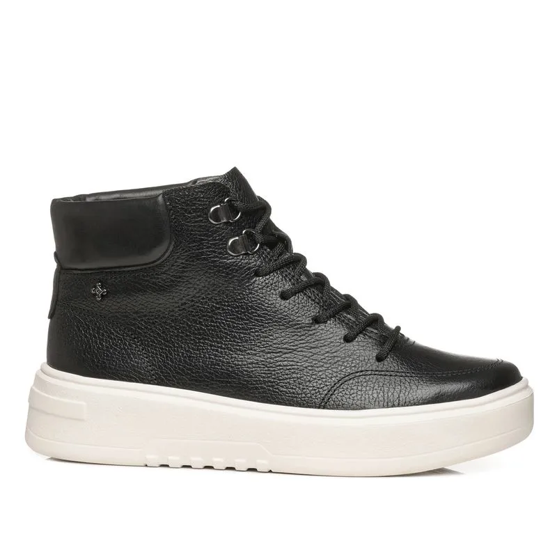Tênis Pegada Feminino em Couro Preto 213113-02 40