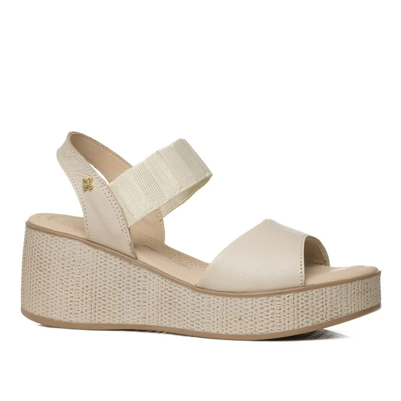 Sandália Pegada Feminina em Couro Off White 233106-01 Sandália Pegada Feminino em Couro Off White 233106-01 36