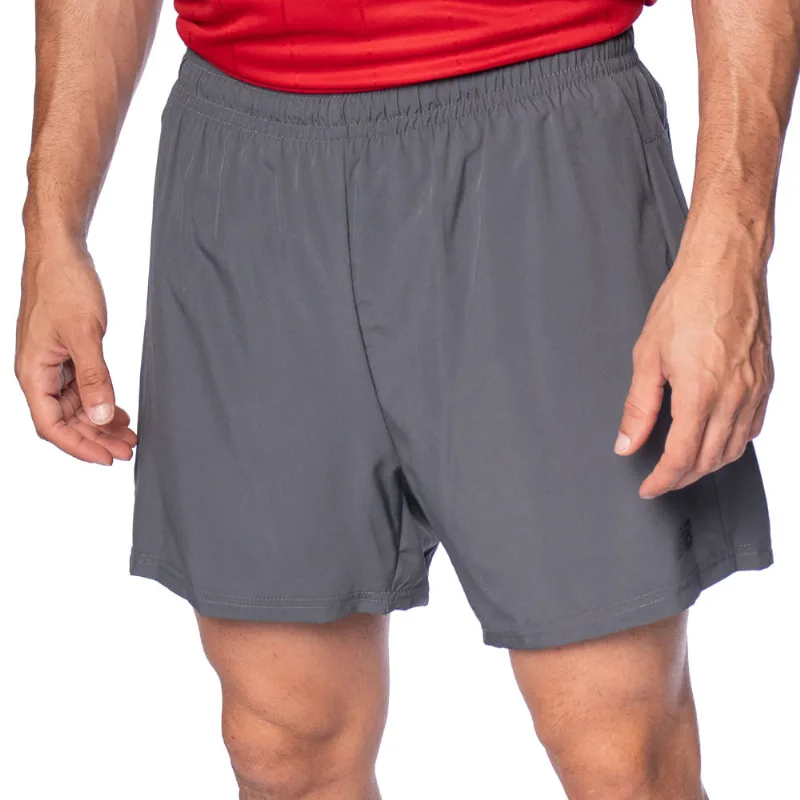 Short Masculino New Balance Essentials com Compressão de Tactel Cinza - GG