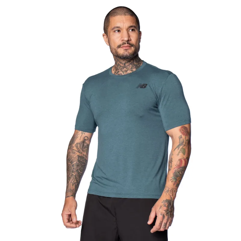 Camiseta Masculina New Balance Tenacity Logo Verde - P