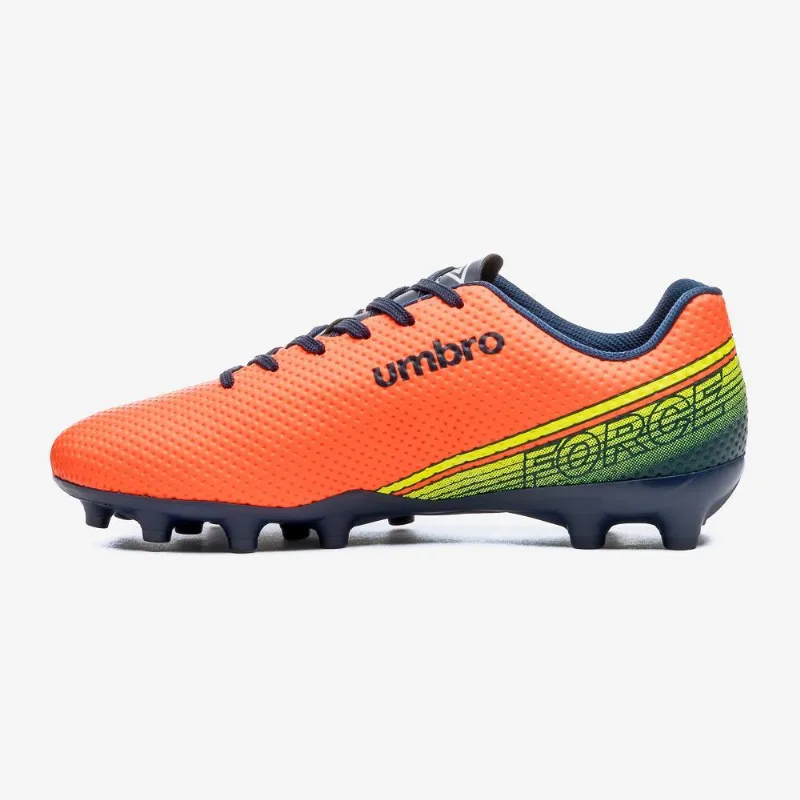 Chuteira campo umbro force
