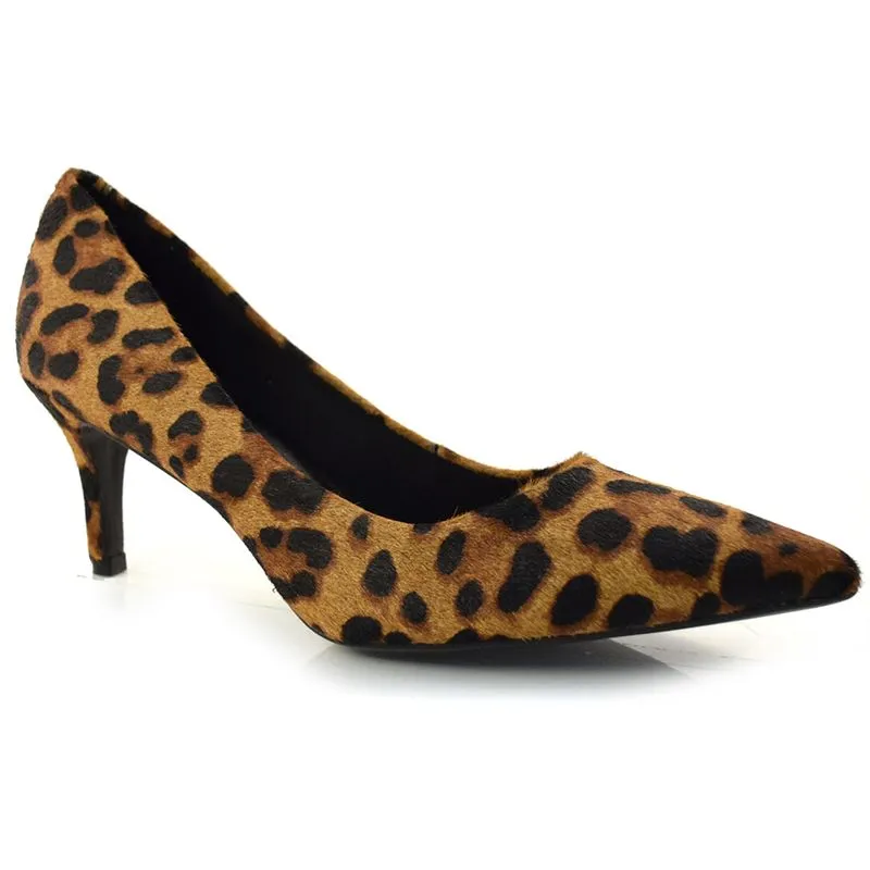 Scarpin Feminino de Couro e Animal Print Suzzara Onça 405.01 PELO 37