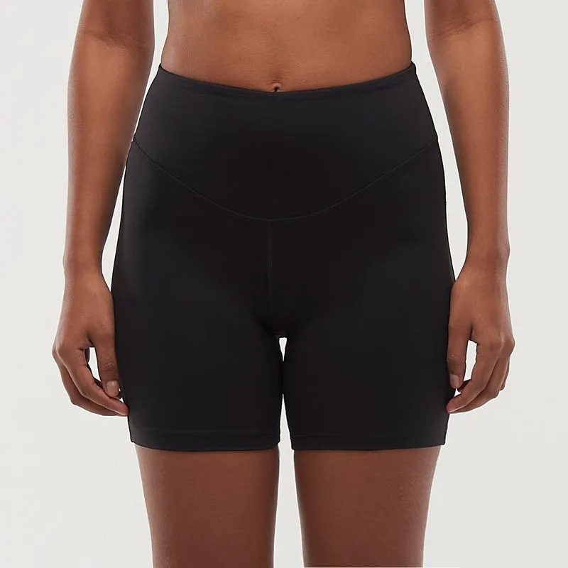 Bermuda Feminina Umbro Essential GG