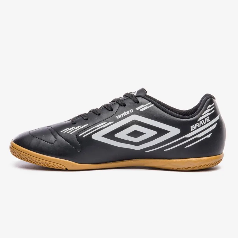 Chuteira futsal umbro brave