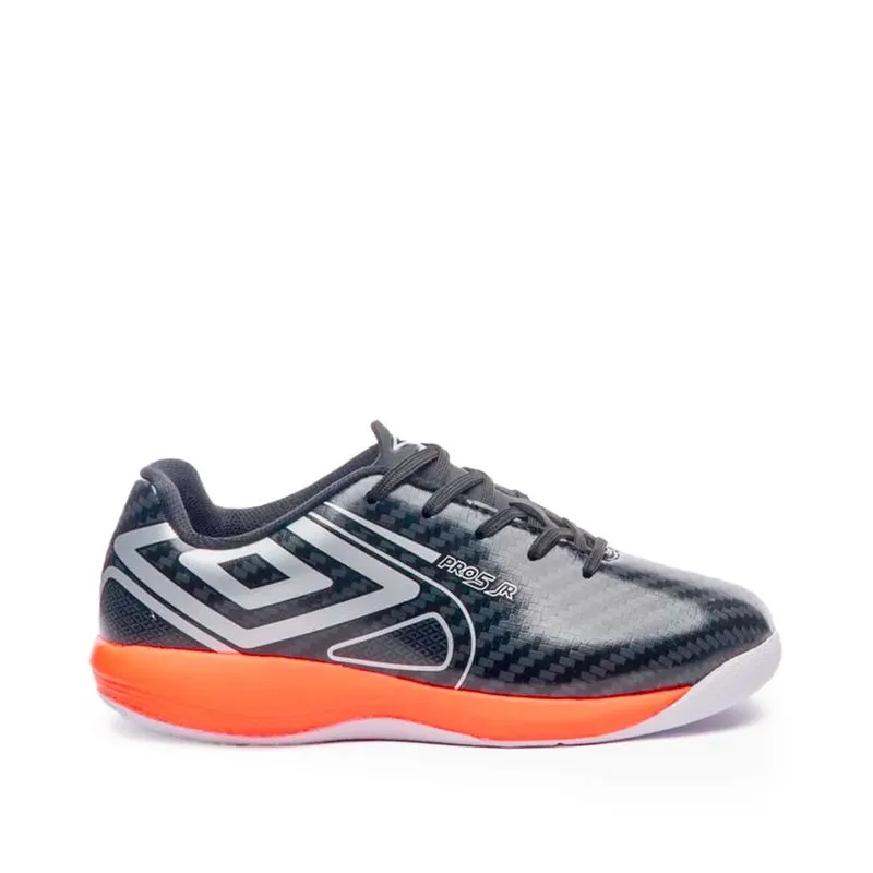 Chuteira Futsal Infantil Umbro Pro 5 Jr Grafismos Preto - 34