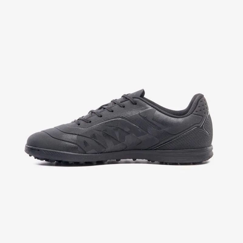 Chuteira society umbro attak iii
