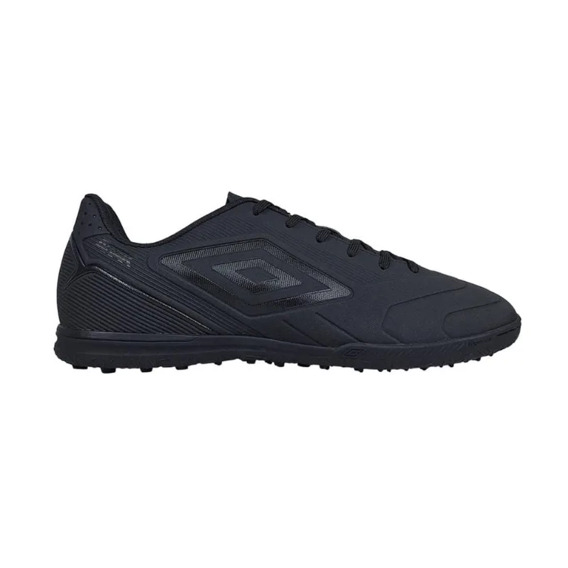 Chuteira Society Umbro Attak III Adulto 46 / Preto.