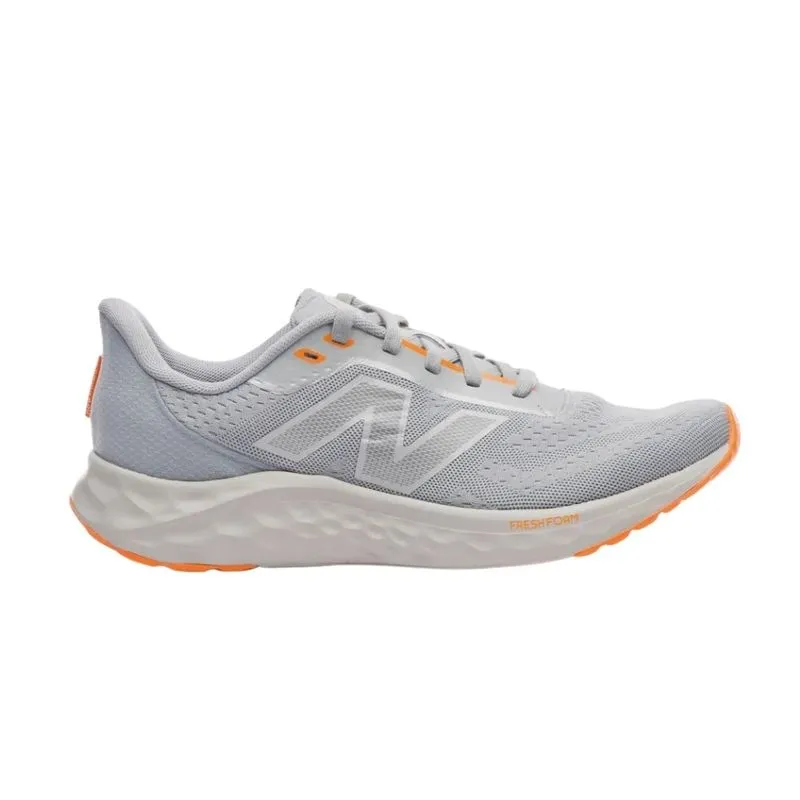 Tênis Corrida Masculino N°42 New Balance Fresh Foam Arishiv4 Laranja (MP)