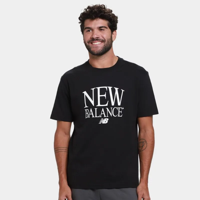 Camiseta New Balance Reimagined Graphic Masculina - Masculino - Preto