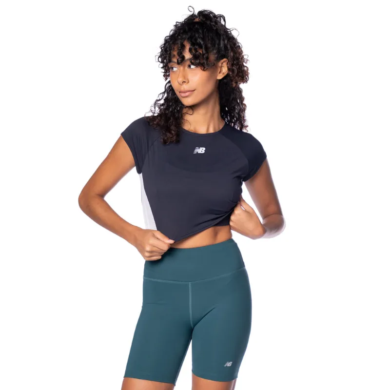 Camiseta Feminina New Balance Fast Days Cropped Preto/Branco - M