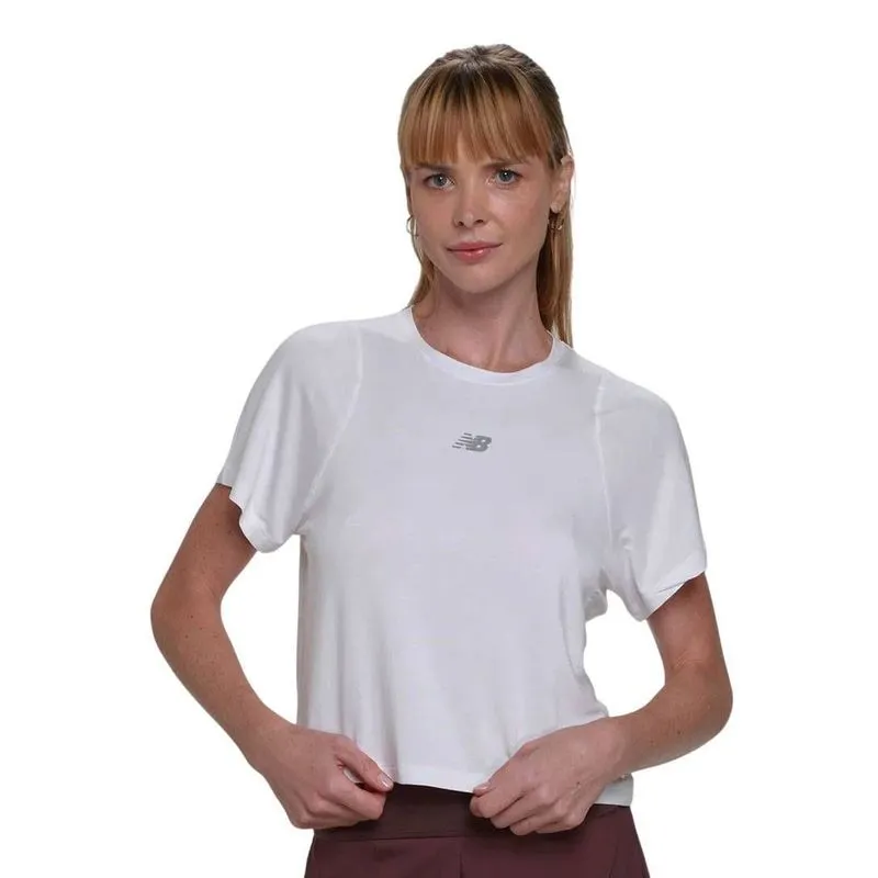 Camiseta New Balance M/C Infinity Jersey Fem WT61A31KB-WT P / BRANCO-PRETO